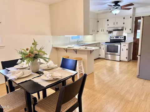 Dining - 532 Edwin Ct, Roxboro, NC 27573 photo 7 of 8