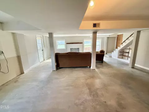 Living - 532 Edwin Ct, Roxboro, NC 27573 photo 11 of 13