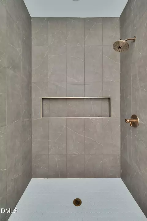 Bath - 329 Gray Ave, Durham, NC 27701 photo 2 of 7