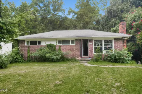 4310 Halifax Rd, Greensboro, NC 27407