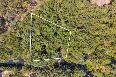3674 River Rd, Fuquay Varina, NC 27526