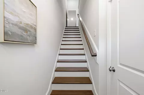 Entry Way - 1050 Commack Dr, Durham, NC 27703 photo 1 of 8