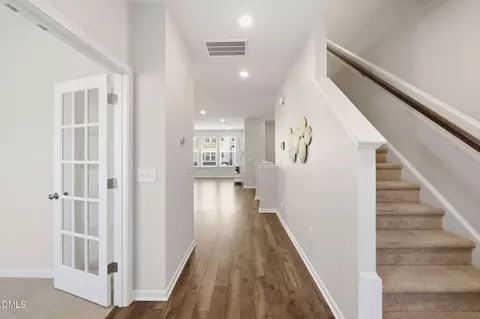 Entry Way - 1050 Commack Dr, Durham, NC 27703 photo 6 of 8