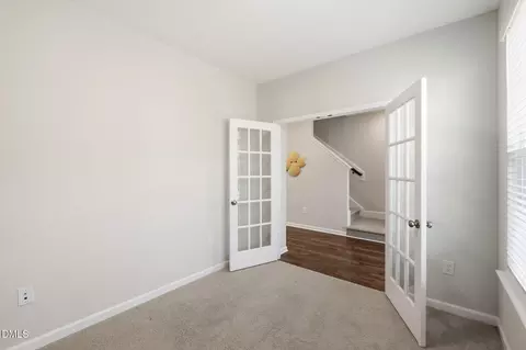 Entry Way - 1050 Commack Dr, Durham, NC 27703 photo 4 of 8