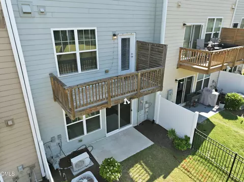 Exterior - 1050 Commack Dr, Durham, NC 27703 photo 6 of 11