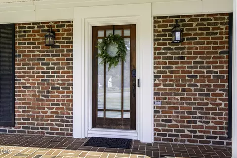 Entry Way - 3818 Hermine St, Durham, NC 27705 photo 1 of 3