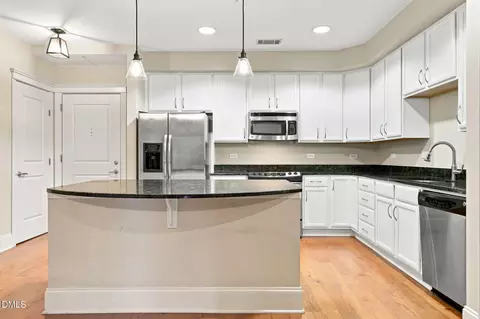 222 Glenwood Ave #717, Raleigh, NC 27603