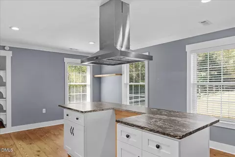 Kitchen - 152 Morton Pulliam Rd, Roxboro, NC 27574 photo 4 of 7