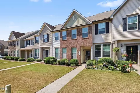 Exterior - 4433 Middletown Dr, Wake Forest, NC 27587 photo 3 of 7