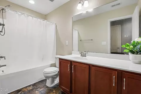 Bath - 4433 Middletown Dr, Wake Forest, NC 27587 photo 3 of 3