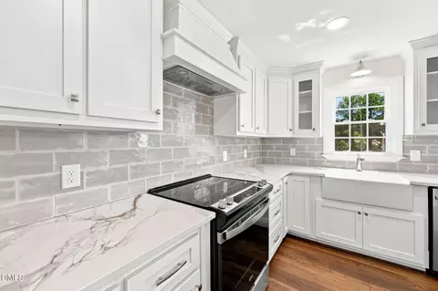 Kitchen - 503 Old Post Rd, Erwin, NC 28339 photo 4 of 7
