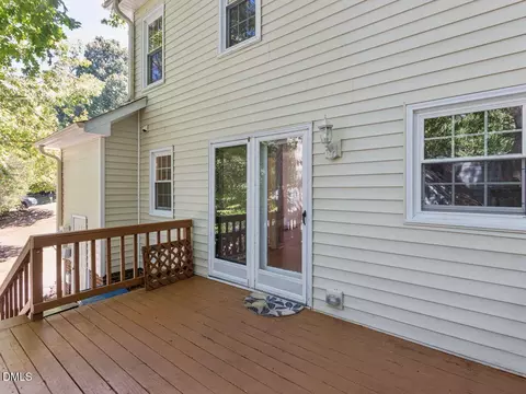 Exterior - 1 Leeward Ct, Durham, NC 27713 photo 5 of 9