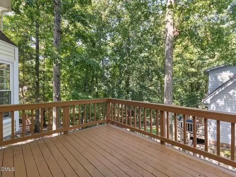 Exterior - 1 Leeward Ct, Durham, NC 27713 photo 4 of 9