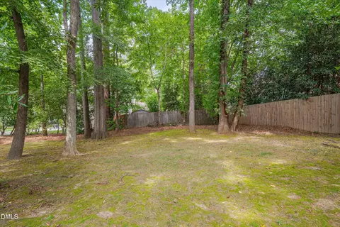 Exterior - 4003 Peachway Ct, Durham, NC 27705 photo 7 of 8
