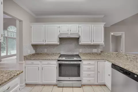 Kitchen - 4003 Peachway Ct, Durham, NC 27705 photo 2 of 3