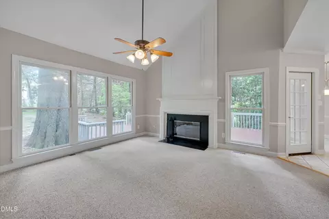 Living - 4003 Peachway Ct, Durham, NC 27705 photo 3 of 4