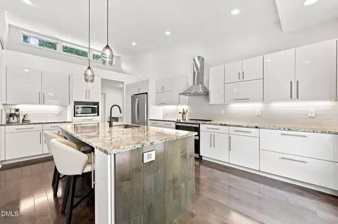Kitchen - 2927 Wade Rd, Durham, NC 27705 photo 2 of 3