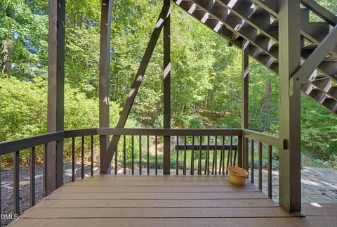 Exterior - 107 Eagle Swoop Ct, Cary, NC 27513 photo 4 of 7