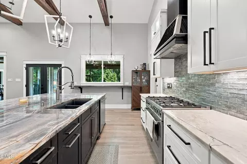 Kitchen - 309 Turnage Rd, Smithfield, NC 27577 photo 6 of 7