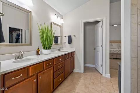 Bath - 110 Plano Dr, Durham, NC 27703 photo 2 of 7