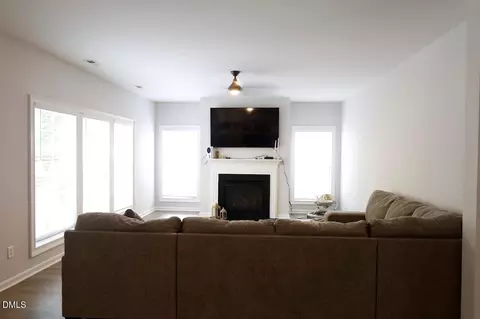 Living - 824 Stackhurst Way, Wake Forest, NC 27587 photo 1 of 2