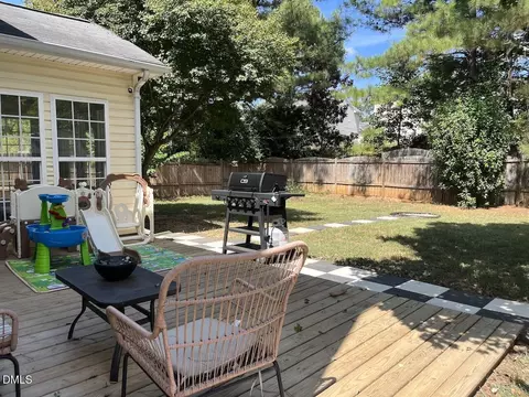 Exterior - 824 Stackhurst Way, Wake Forest, NC 27587 photo 4 of 10