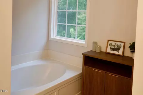 Bath - 824 Stackhurst Way, Wake Forest, NC 27587 photo 2 of 3