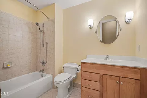 Bath - 1608 Su John Rd, Raleigh, NC 27607 photo 3 of 3
