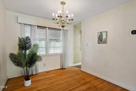 Dining - 3413 Redbud Ln, Raleigh, NC 27607 photo 1 of 1