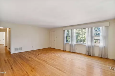 Living - 3413 Redbud Ln, Raleigh, NC 27607 photo 3 of 4