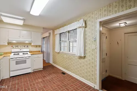 Kitchen - 3413 Redbud Ln, Raleigh, NC 27607 photo 3 of 3