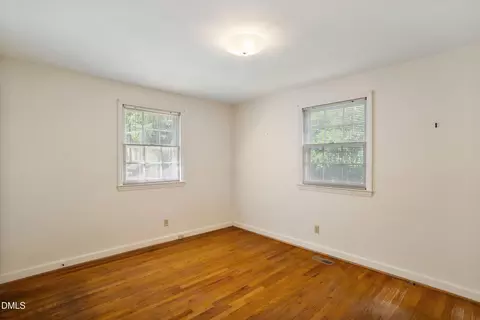 Bedroom - 3413 Redbud Ln, Raleigh, NC 27607 photo 3 of 7