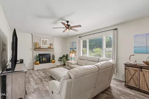 Living - 5817 Mitchell Mill Rd, Wake Forest, NC 27587 photo 1 of 2