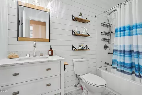 Bath - 5817 Mitchell Mill Rd, Wake Forest, NC 27587 photo 2 of 2