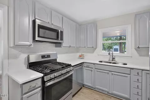 Kitchen - 1328 Clermont Rd, Durham, NC 27713 photo 1 of 2