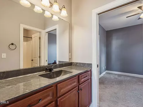 Bath - 136 Kenneth Ln, Willow Spring, NC 27592 photo 7 of 8