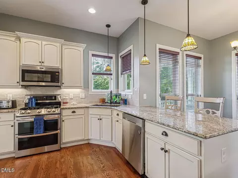 Kitchen - 136 Kenneth Ln, Willow Spring, NC 27592 photo 3 of 7
