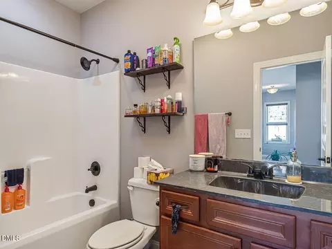 Bath - 136 Kenneth Ln, Willow Spring, NC 27592 photo 5 of 8