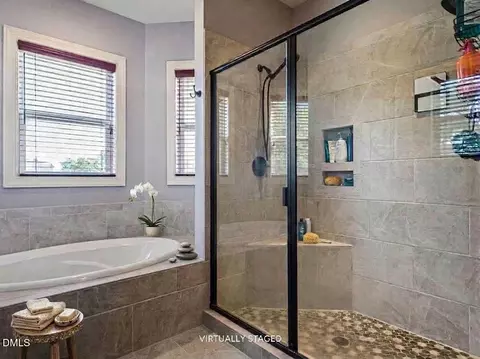 Bath - 136 Kenneth Ln, Willow Spring, NC 27592 photo 3 of 8
