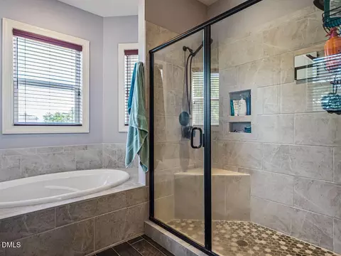 Bath - 136 Kenneth Ln, Willow Spring, NC 27592 photo 2 of 8