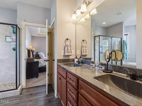 Bath - 136 Kenneth Ln, Willow Spring, NC 27592 photo 4 of 8