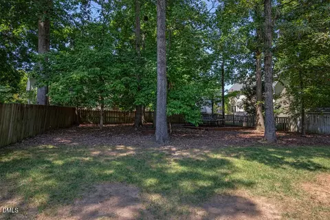 Exterior - 7 Mill Haven Ct, Durham, NC 27713 photo 6 of 9