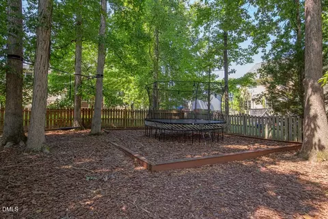 Exterior - 7 Mill Haven Ct, Durham, NC 27713 photo 7 of 9