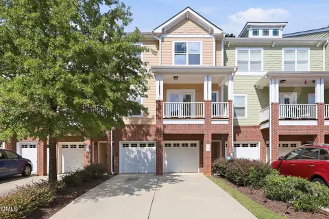 608 Samuel Cary Dr, Cary, NC 27511