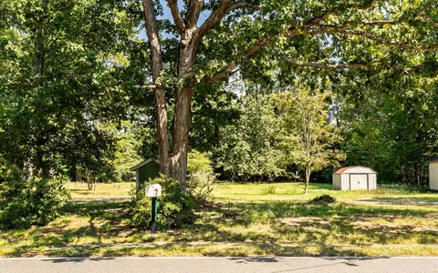 4814 Dodsons Xrd, Hillsborough, NC 27278