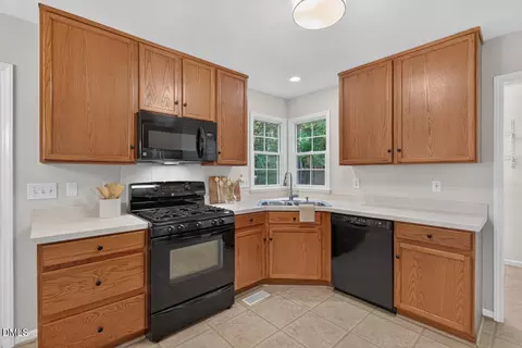 Kitchen - 6111 Chesden Dr, Durham, NC 27713 photo 3 of 5