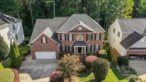 205 Palafox Dr, Chapel Hill, NC 27516