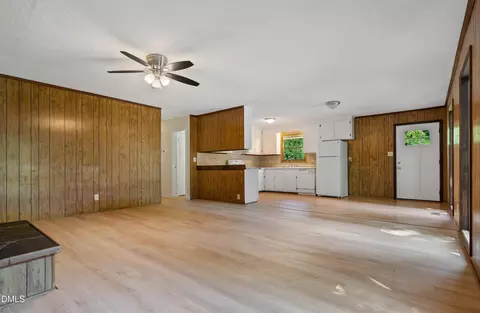 Living - 925 Fleming Dr, Durham, NC 27705 photo 2 of 2