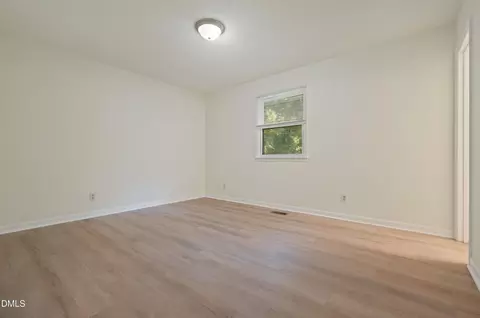 Bedroom - 925 Fleming Dr, Durham, NC 27705 photo 1 of 5