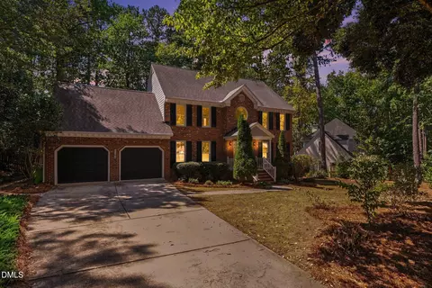 1108 Vestavia Woods Dr, Raleigh, NC 27615